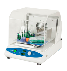 Labnet 222DS Benchtop Shaking Incubator