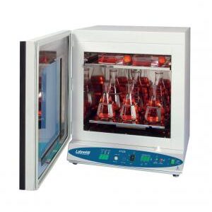 Labnet 311DS Shaking Incubator